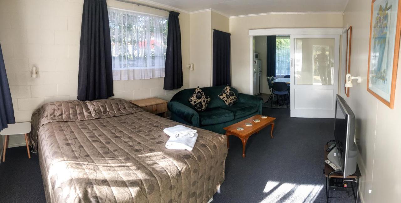 Alma Motel Оамару Екстериор снимка
